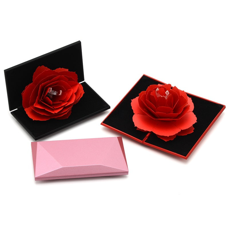 SURPRISE ROSE RING BOX
